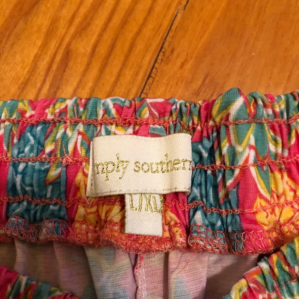 Shorts - Picture 2 of 2